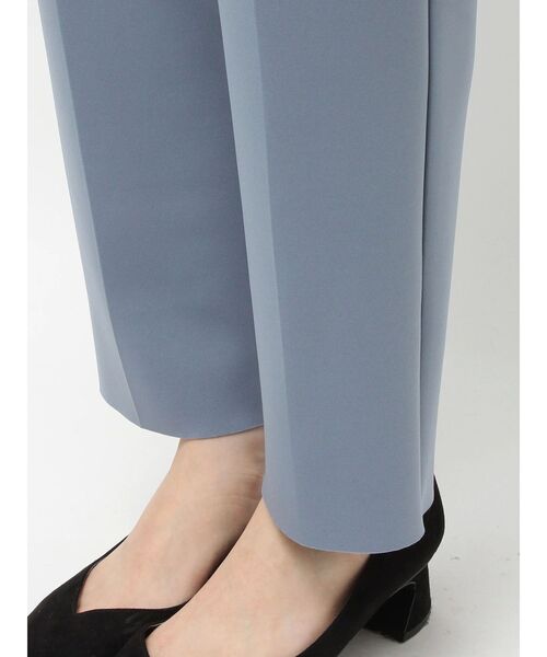 TONAL（トーナル）の「ストレッチスリムテーパードパンツ（その他パンツ・レディース・モカ/ライトグレー/チャコールグレー/ブルー・SMALL/MEDIUM/LARGE）」の13枚目の写真