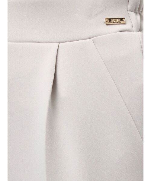 TONAL（トーナル）の「ストレッチスリムテーパードパンツ（その他パンツ・レディース・モカ/ライトグレー/チャコールグレー/ブルー・SMALL/MEDIUM/LARGE）」の16枚目の写真