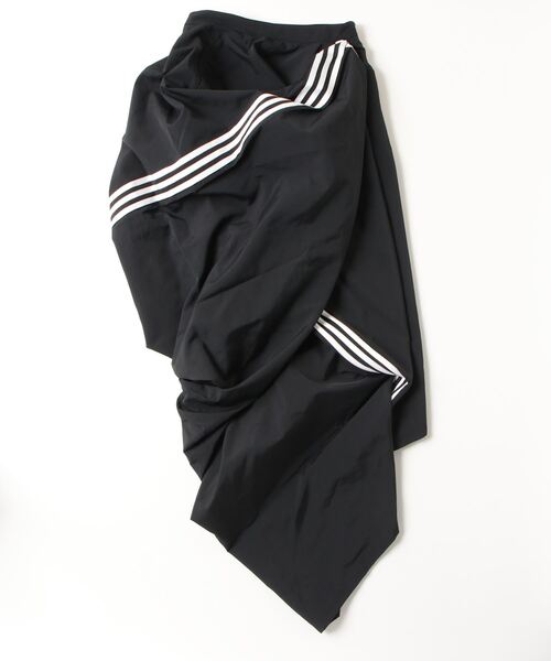 Y-3（ワイスリー）の「Y-3 NYLON SKIRT 3-STRIPES（スカート・レディース・ブラック・XX-SMALL/X-SMALL/SMALL/MEDIUM/LARGE）」の6枚目の写真