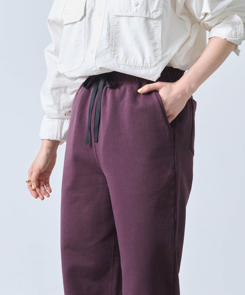 kha:ki(カーキ)の「「KHA:KI / カーキ」STRAIGHT SWEAT PANTS(スウェットパンツ・レディース・アッシュグレー/ライトイエロー/ブラック/ダークブラウン系・1/2)」の19枚目の写真