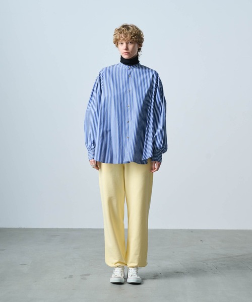 kha:ki(カーキ)の「「KHA:KI / カーキ」STRAIGHT SWEAT PANTS(スウェットパンツ・レディース・アッシュグレー/ライトイエロー/ブラック/ダークブラウン系・1/2)」の22枚目の写真