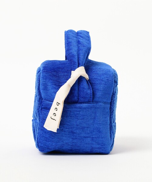 Ray BEAMS(レイビームス)の「【別注】beej / エンブロイダリー キューブ バッグ(トートバッグ・レディース・ブラック系その他4/レッド系その他6/ブルー・ONE SIZE)」の9枚目の写真