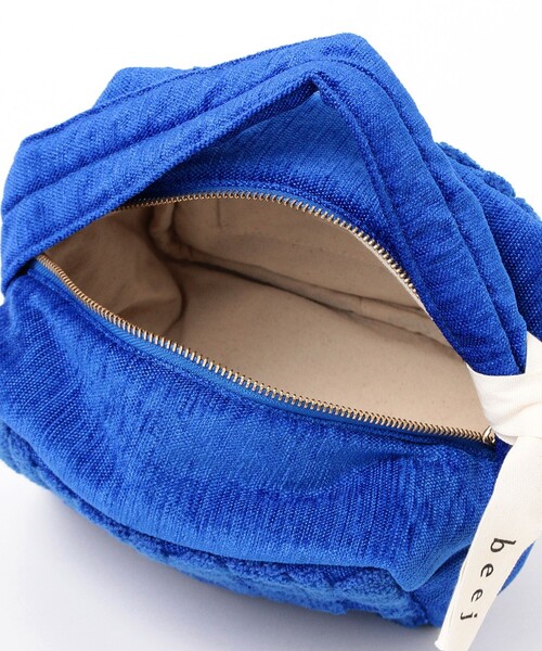 Ray BEAMS(レイビームス)の「【別注】beej / エンブロイダリー キューブ バッグ(トートバッグ・レディース・ブラック系その他4/レッド系その他6/ブルー・ONE SIZE)」の13枚目の写真