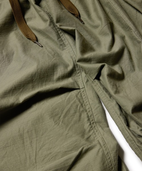 VIRGOwearworks（ヴァルゴウェアワークス）の「TANKER WIDE CARGO PANTS（カーゴパンツ・メンズ・カーキ/ブラック・2/3/4）」の13枚目の写真