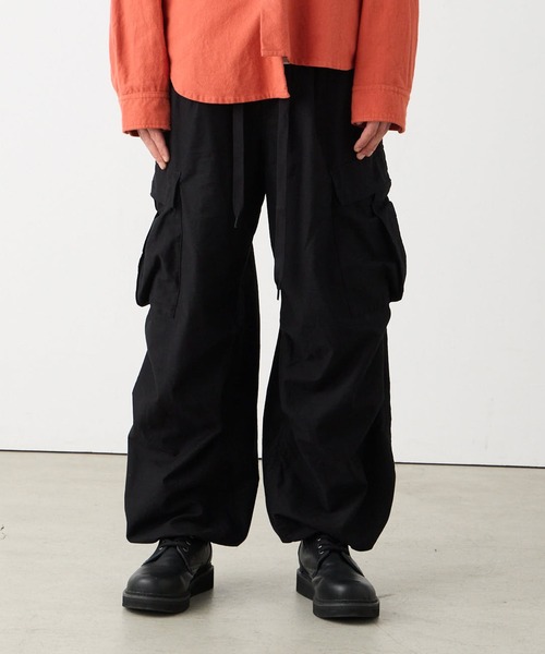 VIRGOwearworks（ヴァルゴウェアワークス）の「TANKER WIDE CARGO PANTS（カーゴパンツ・メンズ・カーキ/ブラック・2/3/4）」の8枚目の写真