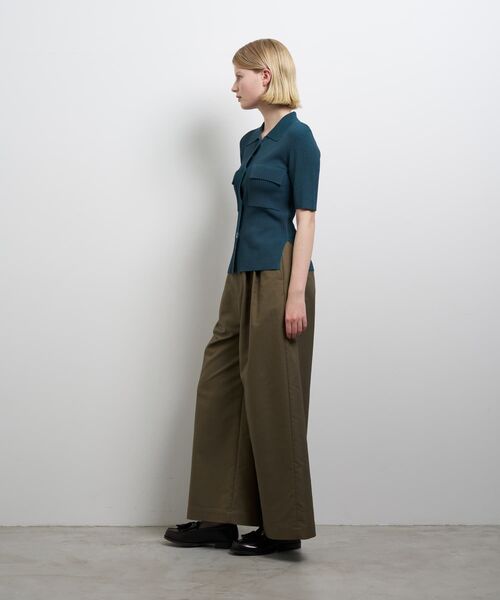 LANVIN en Bleu(ランバンオンブルー)の「リブポロニット(ニット/セーター・レディース・ブルー・38)」の3枚目の写真