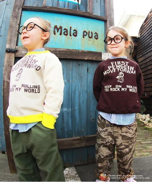 DENIM DUNGAREE（デニムダンガリー）の「Back Satin TOM AND JERRY Pants（その他パンツ・キッズ・カーキ・135/145）」の3枚目の写真