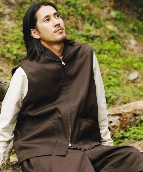 Dickies(ディッキーズ)の「『別注』Dickies×EKAL ワークベスト(ベスト・メンズ・ブラウン/ブラック・LARGE/MEDIUM)」の4枚目の写真