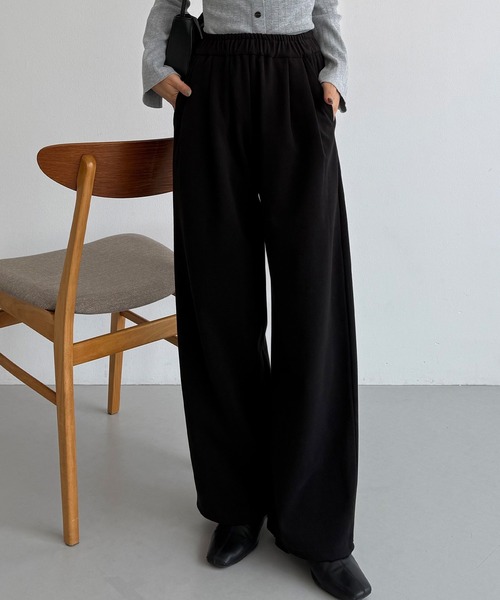 callautia(カラウティア)の「ウォームタックワイドイージーパンツ(スラックス・レディース・ブラック/グレイッシュベージュ/グレー・SMALL/MEDIUM/LARGE)」の5枚目の写真