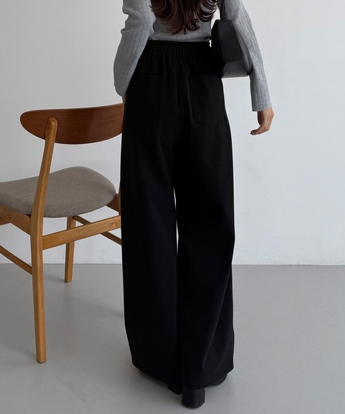 callautia(カラウティア)の「ウォームタックワイドイージーパンツ(スラックス・レディース・ブラック/グレイッシュベージュ/グレー・SMALL/MEDIUM/LARGE)」の7枚目の写真