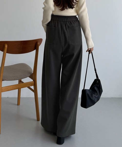 callautia(カラウティア)の「ウォームタックワイドイージーパンツ(スラックス・レディース・ブラック/グレイッシュベージュ/グレー・SMALL/MEDIUM/LARGE)」の12枚目の写真
