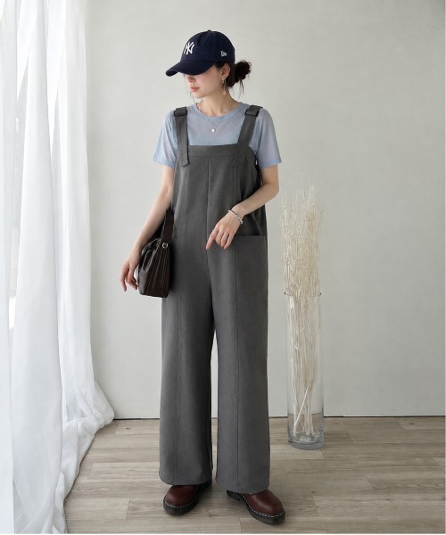 classicalelf(クラシカルエルフ)の「【体型カバー】年中着られる、シワになりにくい高見え大人サロペット。サイドポケットデザインハイウエストサロペット(サロペット/オーバーオール・レディース・チャコール/ベージュ/ブラック・LARGE/X-LARGE/SMALL/MEDIUM)」の16枚目の写真