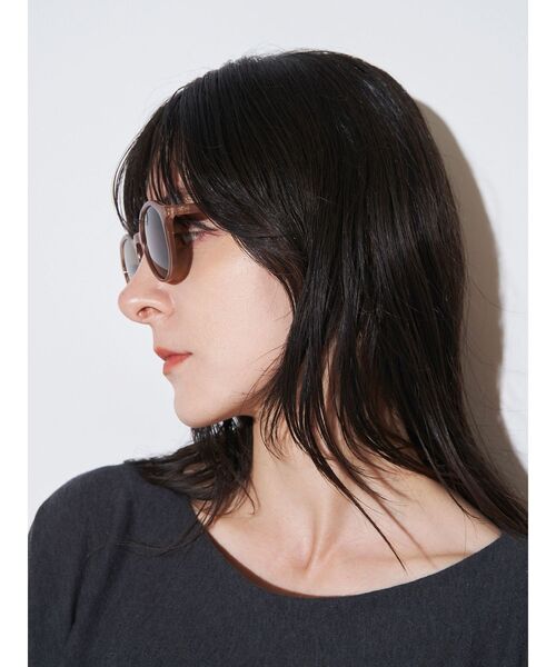 ELENDEEK（エレンディーク）の「ボストンサングラス（サングラス・レディース・ブラック/ライトグレー/ブラウン・FREE）」の16枚目の写真