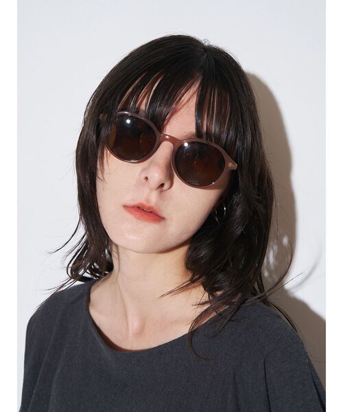 ELENDEEK（エレンディーク）の「ボストンサングラス（サングラス・レディース・ブラック/ライトグレー/ブラウン・FREE）」の15枚目の写真