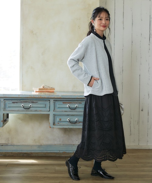 SMILE LAND（スマイルランド）の「＜大きいサイズ＞綿100％裏毛裾ラウンドカーディガン（カーディガン/ボレロ・レディース・杢グレー/ブラック・5L～6L/3L～4L/L～LL）」の9枚目の写真