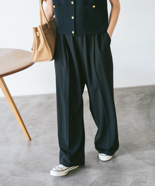 Spick & Span（スピックアンドスパン）の「《追加2》トロストレッチイージーパンツ（スラックス・レディース・ブラック/ベージュ/その他1・36/38）」の9枚目の写真