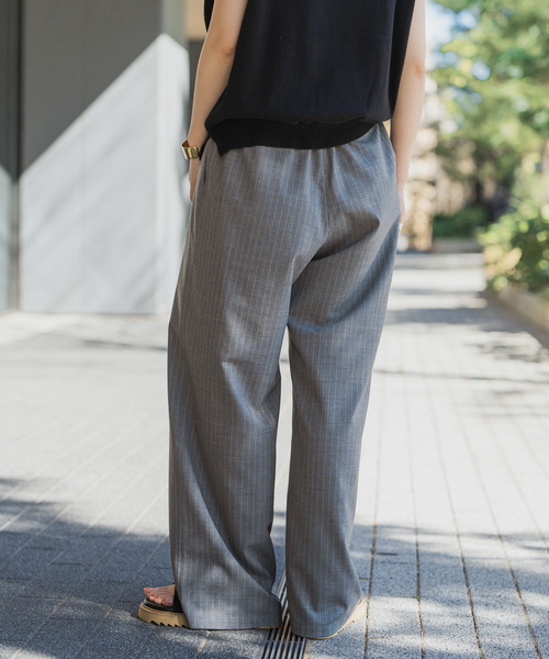 Spick & Span（スピックアンドスパン）の「《追加2》トロストレッチイージーパンツ（スラックス・レディース・ブラック/ベージュ/その他1・36/38）」の22枚目の写真