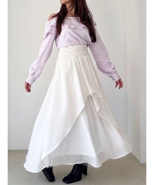 RESEXXY（リゼクシー）の「アシンメトリーフレアボリュームスカート（スカート・レディース・ラベンダー/ネイビー/ホワイト・FREE）」の4枚目の写真