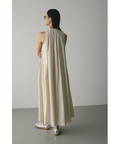 【美品】LOHEN ヨークネックバックギャザーワンピース Lohen ローヘン ヨークネックバックギャザーワンピース 黒
