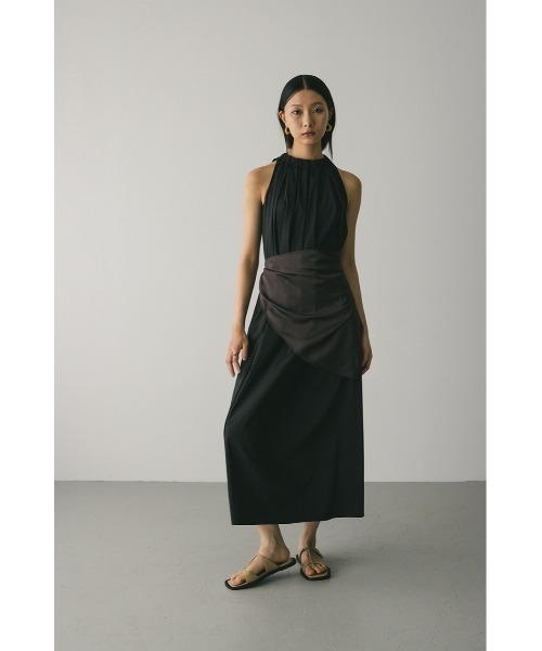 STYLEMIXER(スタイルミキサー)の「撥水ネックギャザーワンピース(ワンピース・レディース・アイボリー/ブラック/カーキ・SMALL/MEDIUM)」の12枚目の写真