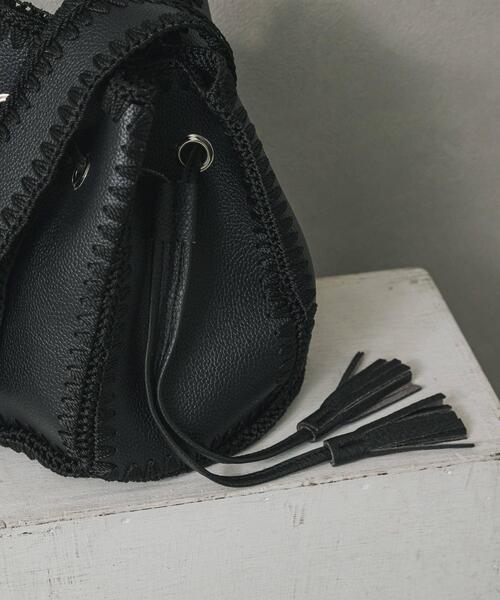 SENSE OF PLACE by URBAN RESEARCH（センスオブプレイスバイアーバンリサーチ）の「エンブロイダリーキンチャクバッグ（ショルダーバッグ・レディース・ブラック/ブラウン・ONE）」の6枚目の写真