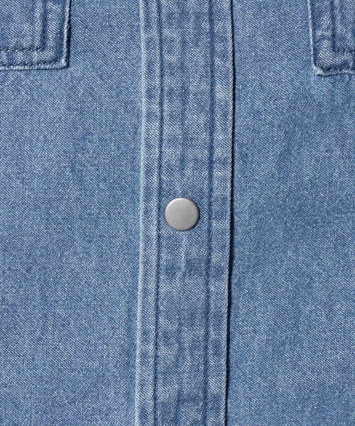 green label relaxing(グリーンレーベルリラクシング)の「デニムシャツ / キッズ 100㎝-160㎝(シャツ/ブラウス・キッズ・コバルトブルー/ブラック・150cm/140cm/110cm/130cm/160cm/100cm/120cm)」の17枚目の写真