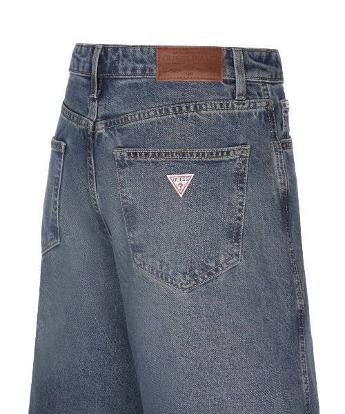 GUESS JEANS（ゲスジーンズ）の「GUESS JEANS Barrel デニムパンツ ワイドジーンズ （デニムパンツ・レディース・ダークインディゴブルー・26inch/25inch/24inch/27inch/28inch）」の14枚目の写真