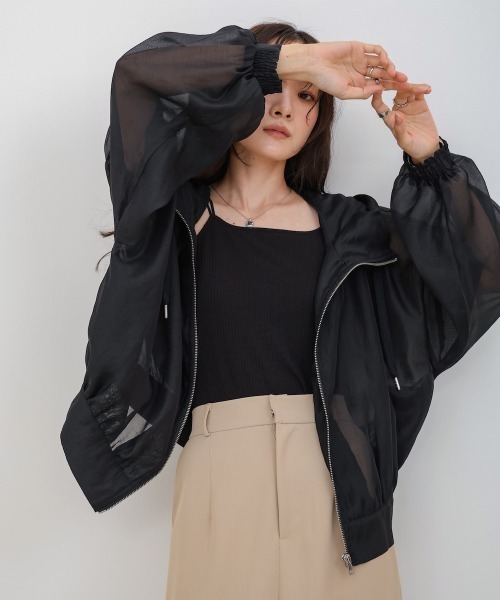 Bab（バブ）の「フード付きシアージップアップパーカー（パーカー・レディース・ブラック/グレイッシュベージュ/アイボリー/グレー・M）」の3枚目の写真