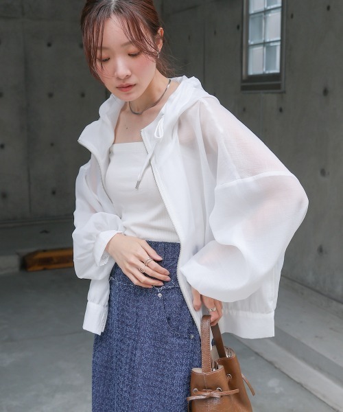 Bab（バブ）の「フード付きシアージップアップパーカー（パーカー・レディース・ブラック/グレイッシュベージュ/アイボリー/グレー・M）」の7枚目の写真