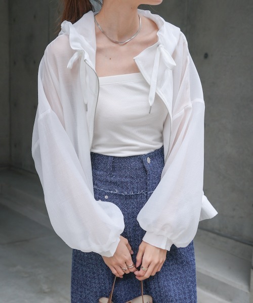 Bab（バブ）の「フード付きシアージップアップパーカー（パーカー・レディース・ブラック/グレイッシュベージュ/アイボリー/グレー・M）」の10枚目の写真