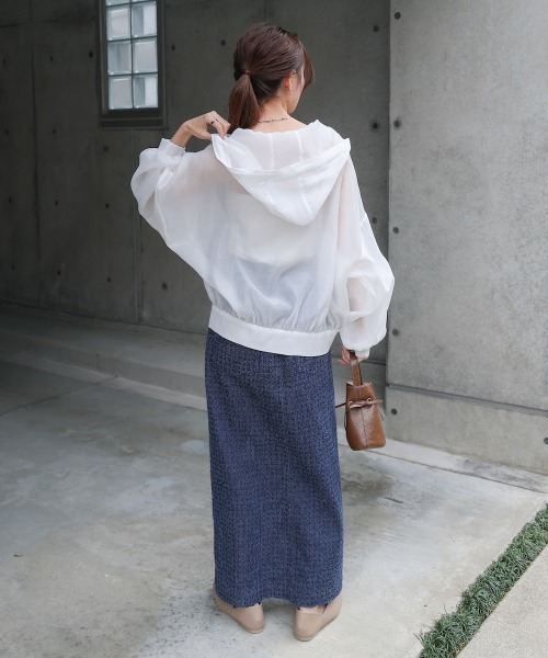 Bab（バブ）の「フード付きシアージップアップパーカー（パーカー・レディース・ブラック/グレイッシュベージュ/アイボリー/グレー・M）」の12枚目の写真