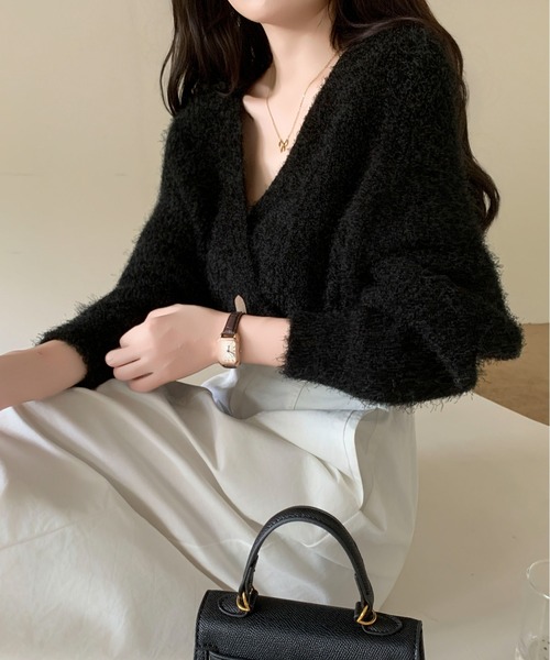Maison Calme(メゾンカルム)の「カシュクールシャギーニットプルオーバー クロスVネック 春ニット(ニット/セーター・レディース・ピンク/ブラック/ホワイト/ブルー・F)」の10枚目の写真