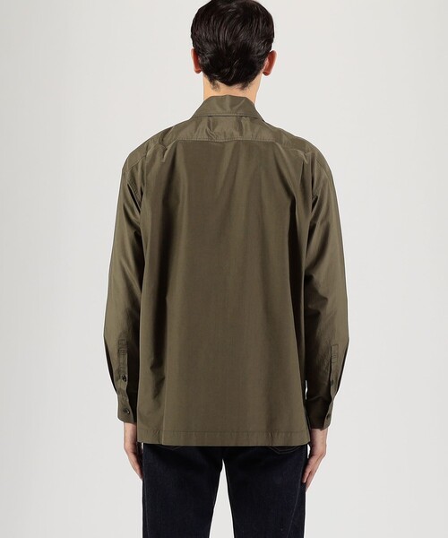 TOMORROWLAND （トゥモローランド）の「コットンシルク ダブルポケット シャツブルゾン（シャツ/ブラウス・メンズ・ネイビー/カーキ・M/S）」の6枚目の写真