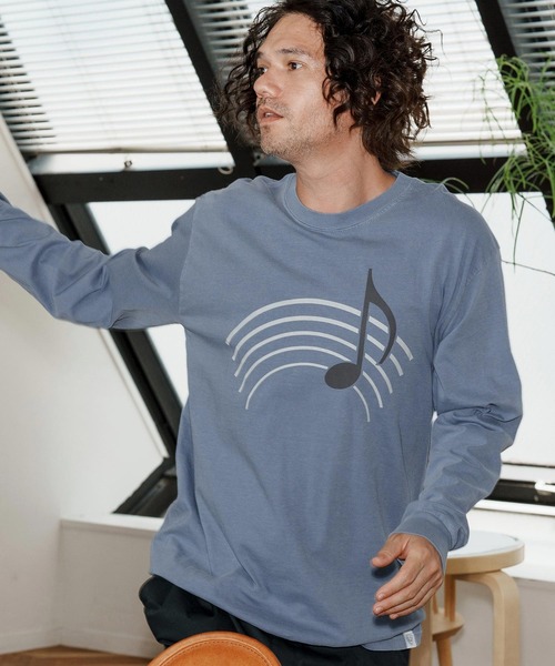 No Rain No Rainbow(ノーレインノーレインボー)の「mlt5389-pigment long sleeve T-shirt with musical note print ロングスリーブカットソー(NR25W-20)(Tシャツ/カットソー・メンズ・ホワイト/ブラック系その他/ブルー系その他・S/M/L/XL)」の11枚目の写真
