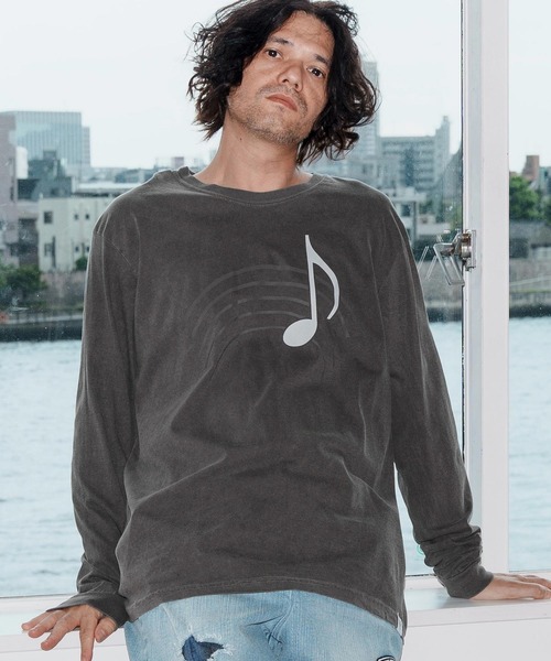No Rain No Rainbow(ノーレインノーレインボー)の「mlt5389-pigment long sleeve T-shirt with musical note print ロングスリーブカットソー(NR25W-20)(Tシャツ/カットソー・メンズ・ホワイト/ブラック系その他/ブルー系その他・S/M/L/XL)」の15枚目の写真