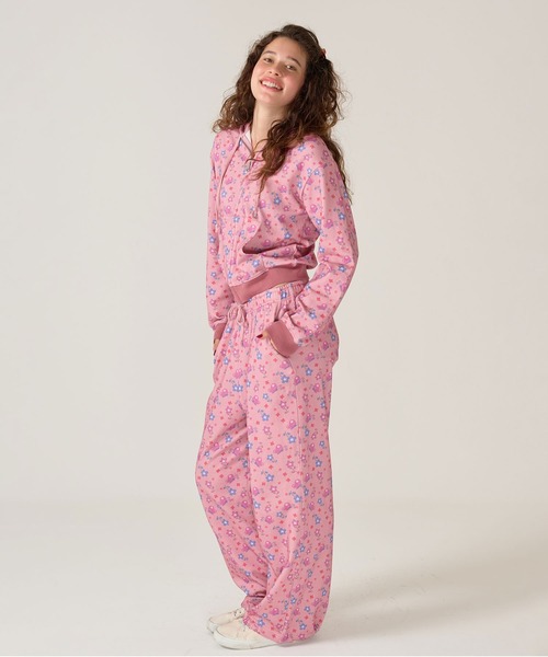 TINA：JOJUN（ティーナジョジュン）の「オリジナル 総柄 裏毛フーディ TINA：JOJUN（パーカー・レディース・ブラック/ピンク・M）」の6枚目の写真