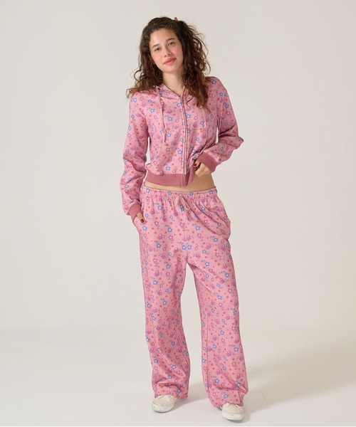 TINA：JOJUN（ティーナジョジュン）の「オリジナル 総柄 裏毛フーディ TINA：JOJUN（パーカー・レディース・ブラック/ピンク・M）」の7枚目の写真