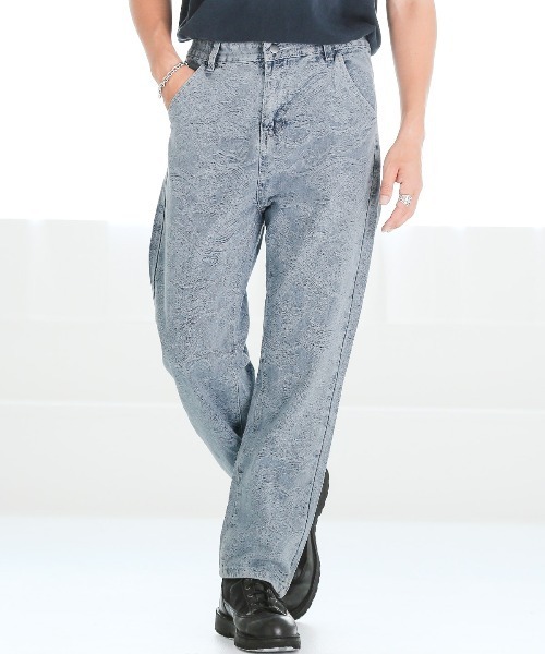 LUXSTYLE(ラグスタイル)の「ペイズリー柄テーパードデニムパンツ(デニムパンツ・メンズ・ブルー/ブラック・M/L)」の3枚目の写真