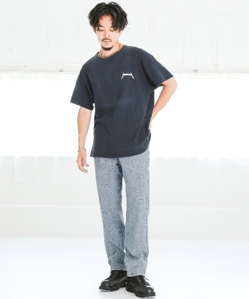 LUXSTYLE(ラグスタイル)の「ペイズリー柄テーパードデニムパンツ(デニムパンツ・メンズ・ブルー/ブラック・M/L)」の4枚目の写真