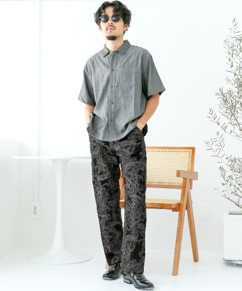 LUXSTYLE(ラグスタイル)の「ペイズリー柄テーパードデニムパンツ(デニムパンツ・メンズ・ブルー/ブラック・M/L)」の8枚目の写真