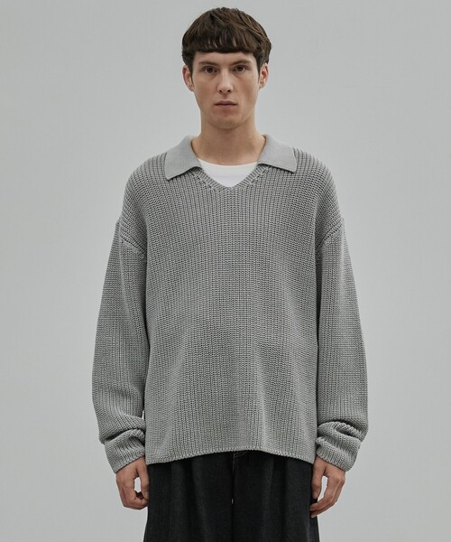 UNITED TOKYO（ユナイテッドトウキョウ）の「ギマメッシュ スキッパーポロ（ニット/セーター・メンズ・ライトグレー/ブラック/サックスブルー・1/2）」の10枚目の写真