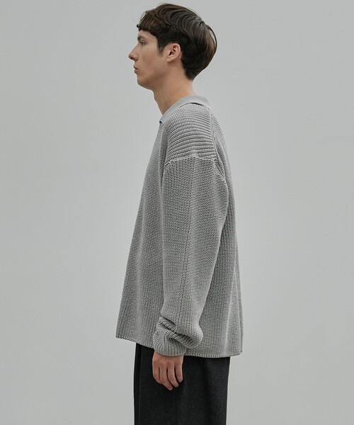 UNITED TOKYO（ユナイテッドトウキョウ）の「ギマメッシュ スキッパーポロ（ニット/セーター・メンズ・ライトグレー/ブラック/サックスブルー・1/2）」の11枚目の写真