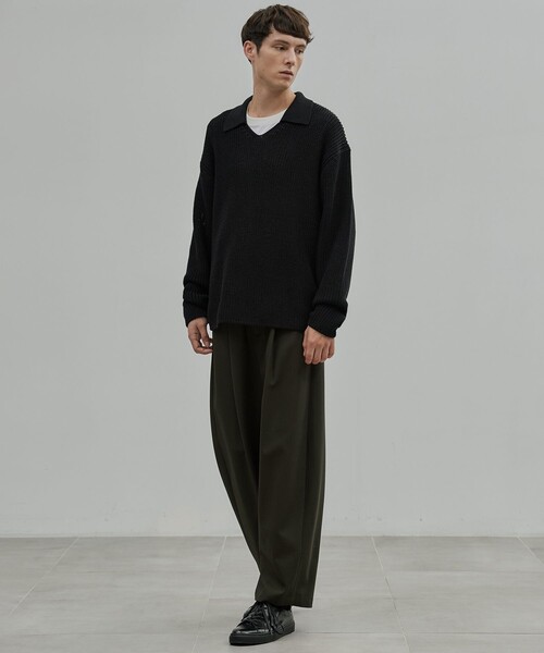 UNITED TOKYO（ユナイテッドトウキョウ）の「ギマメッシュ スキッパーポロ（ニット/セーター・メンズ・ライトグレー/ブラック/サックスブルー・1/2）」の7枚目の写真