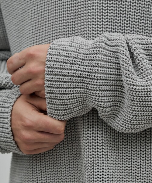 UNITED TOKYO（ユナイテッドトウキョウ）の「ギマメッシュ スキッパーポロ（ニット/セーター・メンズ・ライトグレー/ブラック/サックスブルー・1/2）」の22枚目の写真