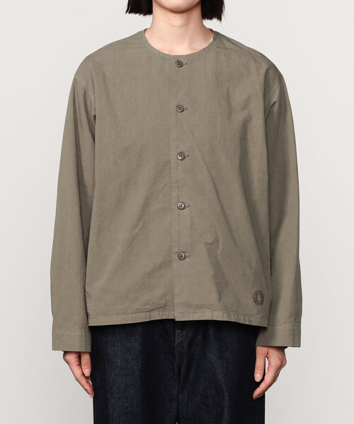 ORCIVAL（オーシバル）の「ORCIVAL | コットンツイル ノーカラーシャツブルゾン WOMEN（シャツ/ブラウス・レディース・モカ/イエロー/ライトグレー・1）」の13枚目の写真