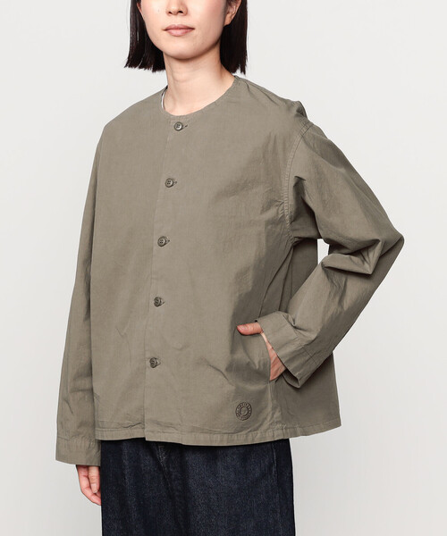 ORCIVAL（オーシバル）の「ORCIVAL | コットンツイル ノーカラーシャツブルゾン WOMEN（シャツ/ブラウス・レディース・モカ/イエロー/ライトグレー・1）」の17枚目の写真