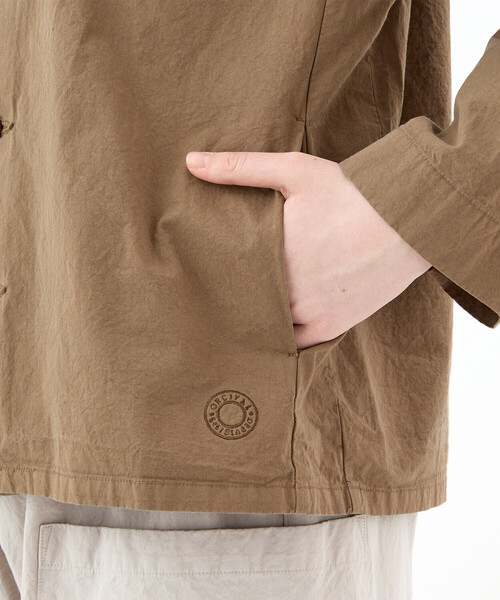 ORCIVAL（オーシバル）の「ORCIVAL | コットンツイル ノーカラーシャツブルゾン WOMEN（シャツ/ブラウス・レディース・モカ/イエロー/ライトグレー・1）」の20枚目の写真