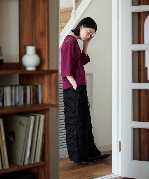 Sunny clouds(サニークラウズ)の「サニークラウズ フリンジだらけパンツ〈レディース〉(その他パンツ・レディース・ブラック・MP/M/L/LL)」の3枚目の写真