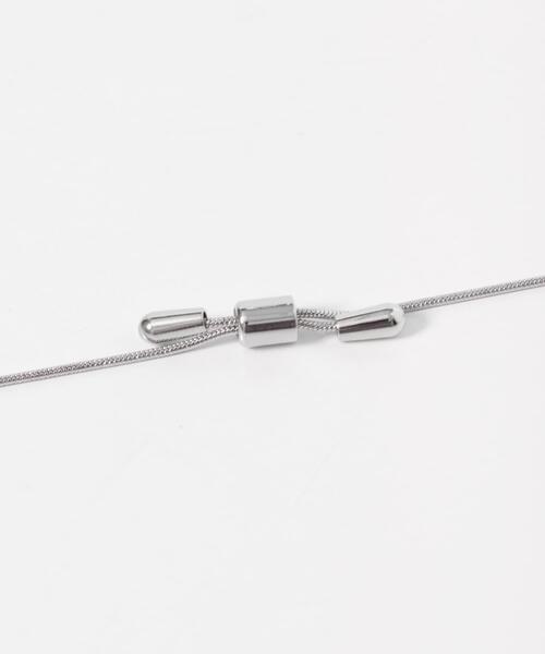 URBAN RESEARCH DOORS（アーバンリサーチドアーズ）の「カーブスライドネックレス（ネックレス・レディース・ゴールド/シルバー・ONE）」の9枚目の写真