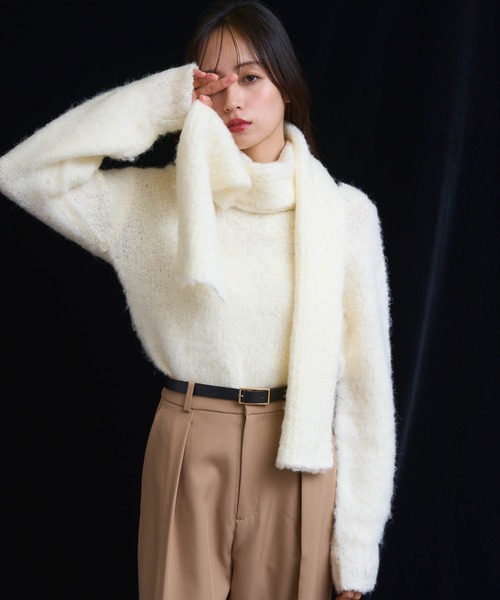 NOELA(ノエラ)の「マフラーセットシャギーニット(ニット/セーター・レディース・オフホワイト/チャコールグレー/ブルー・フリー)」の6枚目の写真